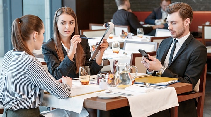 Frais de repas du gérant : déduction et limites comptables